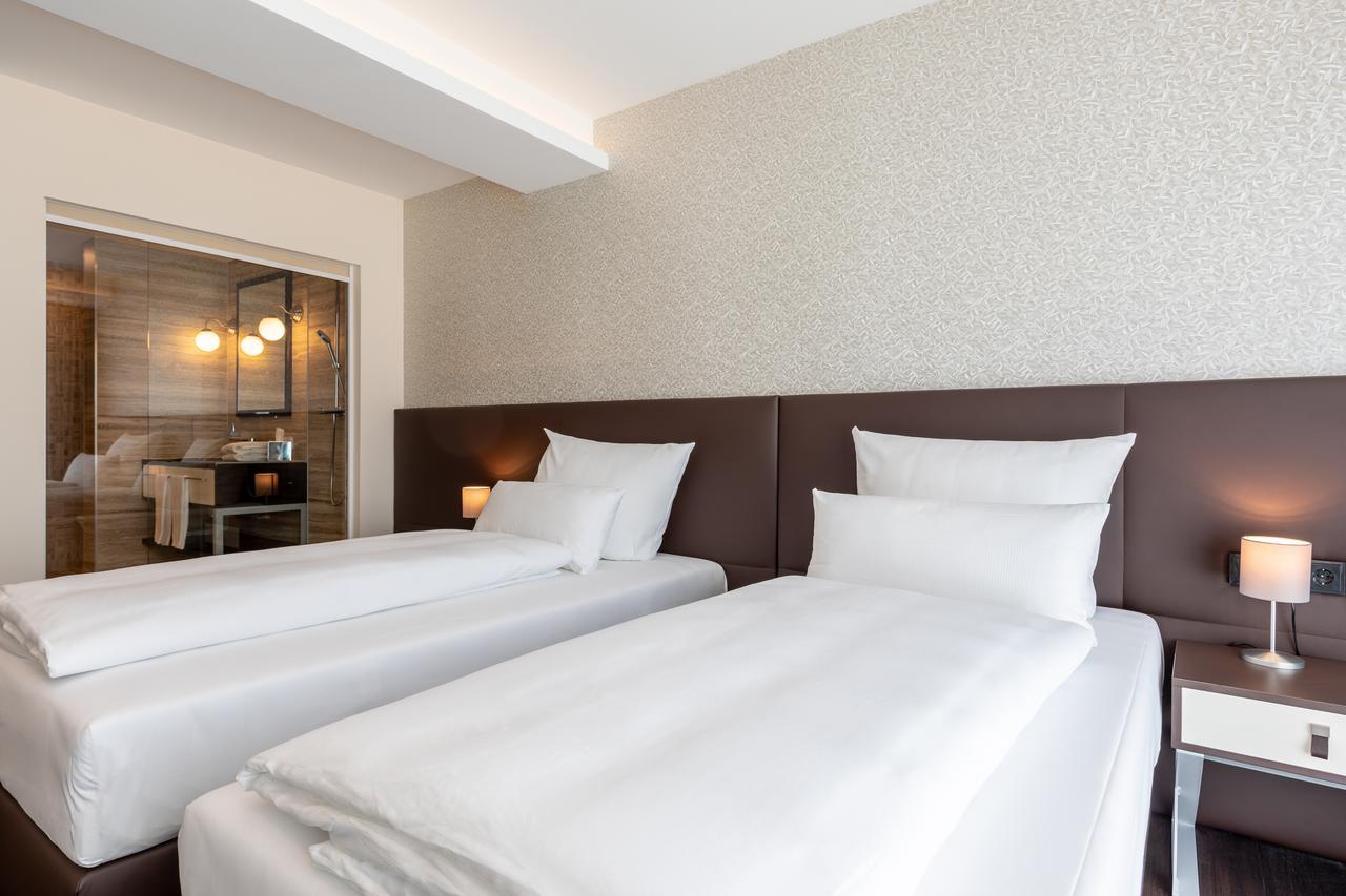 Trip Conference & Hotel
